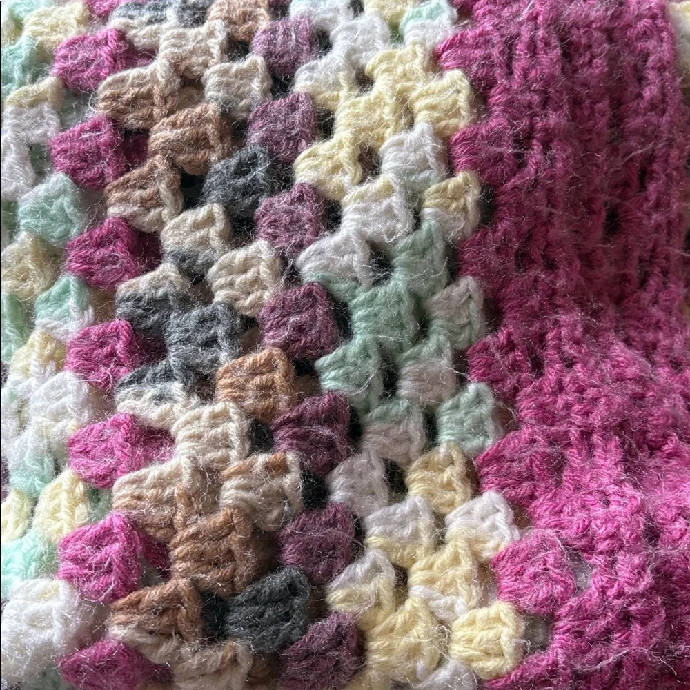 Colorful Crochet Blankets Set - Picture 2 of 5